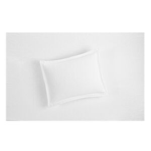 Martha Stewart Collection
Scroll Matelasse
Sham, Standard. Available 2